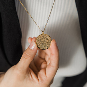Aytal Ul kursi necklace